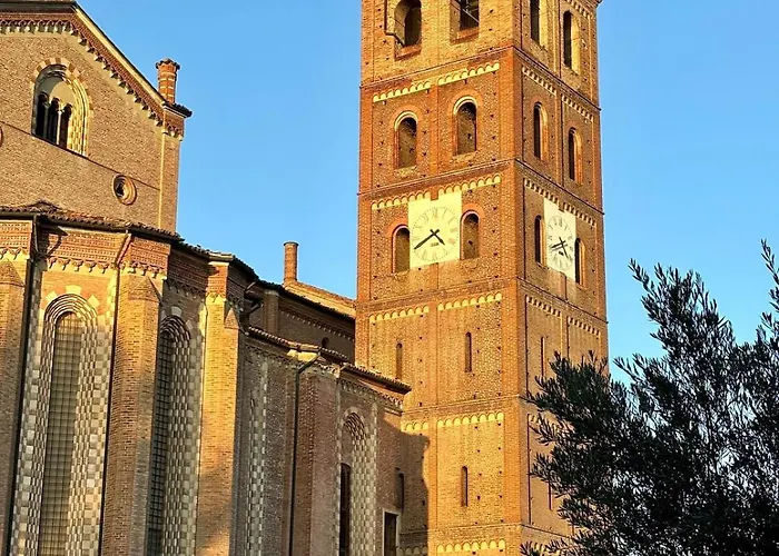 Attico Del Duomo Historic Center & Free Wi-fi * Asti